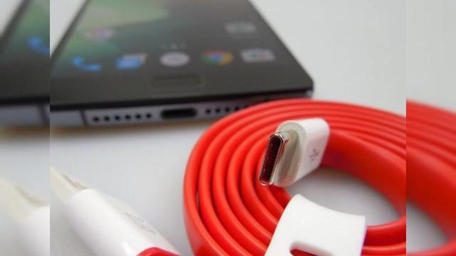 <b>Varianta de 16 GB a lui OnePlus 2 nu se mai vinde în SUA şi Europa</b>După o perioadă &icirc;ndelungată de v&acirc;nzări şi o primire destul de bună a produsului său, OnePlus a decis să retragă de la v&acirc;nzare varianta de 16 GB a lui OnePlus 2. Decizia se aplică pentru piaţa din SUA şi cea din Europa. &nbsp;...