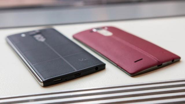 <b>LG ar urma să lanseze două telefoane flagship în 2016</b>Am fost surprinşi atunci c&acirc;nd am aflat că LG ar urma să &icirc;şi prezinte noul flagship chiar luna viitoare, mai ales că seria LG G ne-a adus terminalele sale principale la c&acirc;teva luni după ce HTC şi Samsung &icirc;şi lansau hiturile....