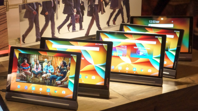 <b>Votul multiplu împiedicat în 2016 de o serie de tablete Lenovo Yoga Tablet 3, folosite în cadrul procesului electoral; Cumparate din bani publici evident..</b>2016 e an electoral, probabil ştiţi asta dacă aţi dat drumul la TV pe un post de ştiri chiar şi 5 minute &icirc;n ultima vreme. Ei bine, o problemă cu votarea a fost mai mereu &icirc;n ţara noastră votul multiplu, care &icirc;n acest an va fi...