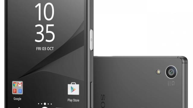 <b>Cel.ro vinde acum smartphone-ul Sony Xperia Z5 pentru suma de 2.549 lei; telefonul este disponibil pe negru</b>&Icirc;n toamna anului trecut debuta la CES și smartphone-ul Sony Xperia Z5, un terminal din categoria high-end cu 3 GB memorie RAM și alte dotări interesante. Deși la prima strigare, prețul era un pic cam piperat, iată că &icirc;ncet &icirc;ncet...