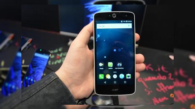 <b>MWC 2016: Acer Liquid Zest prezentare hands-on - telefon cu spate rotunjit şi dotări mid/entry-level</b>Dacă Acer ne-a copleşit cu peste o duzină de modele noi la IFA 2015, prezenţa lor la MWC 2016 a inclus mai puţine telefoane. Am luat totuşi contact cu modelul Acer Liquid Zest, pe care &icirc;l puteţi admira &icirc;n experienţa hands on...