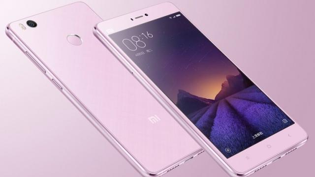 <b>Xiaomi Mi 4s disponibil în oferta QuickMobile.ro la un preț de 1.699 lei; iată ce aduce nou la nivel hardware</b>După ce îl vedeam anterior pe Xiaomi Mi 5 în oferta QuickMobile, iată că de astăzi putem opta și pentru un alt smartphone la fel de atractiv din portofoliul companiei chineze. Vorbim despre modelul Mi 4s - telefon ce practic reprezintă o...