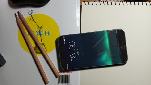 <b>Meizu ar pregăti un smartphone dintr-o nouă gama, dotat cu procesor MediaTek Helio X25</b>Meizu se număra printre puţinele companii proeminente care produc smartphone-uri, provin din China şi nu au avut lansări &icirc;nsemnate &icirc;n primele 2 luni ale acestui an. Se pare că ei pregătesc acum un smartphone deosebit, dintr-o serie...