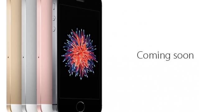 <b>Noul iPhone SE ajunge și la Vodafone din 7 aprilie; pre-comenzile încep de marți, 29 martie</b>Cum Orange și Telekom au anunțat chiar astăzi faptul că noul smartphone iPhone SE va ajunge în magazine începând din aprilie, era de așteptat să vedem o veste similară și din partea celor de la Vodafone România. Acest...