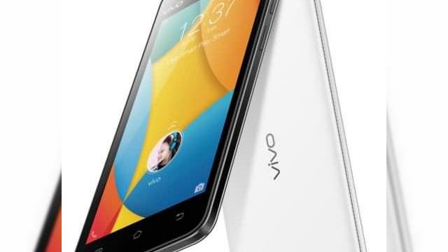 <b>Vivo Y31L este lansat oficial pe piața din India; model entry-level cu display HD de 4.7 inch</b>Recent, pe piața din India, cei de la Vivo au lansat și smartphone-ul Y31L - model care din păcate nu se face remarcat prin specificațiile aduse la pachet, ci mai mult prin prețul de comercializare foarte scăzut. Telefonul de față va fi disponibil...