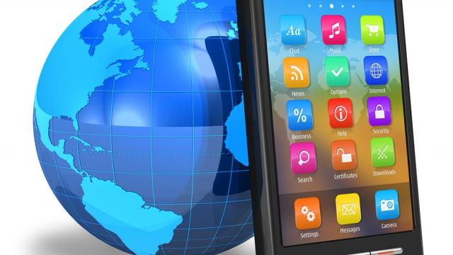 <b>Rata de penetrare a smartphone-urilor în România ajunge la 63%, uimind şi oficialii operatorilor</b>Rata de penetrare a smartphone-urilor din Rom&acirc;nia ar fi ajuns la un nivel impresionant anul trecut, de 63%, adică mai mult dec&acirc;t dublu faţă de anul 2012. Informaţia a fost amintită de Ravinder Takkar, CEO Vodafone Rom&acirc;nia, care se...