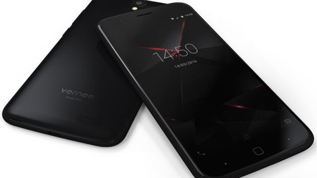 <b>Vernee Thor vine cu 3 GB RAM și Android 6.0 la un preț de doar 119.99 dolari; disponibil acum la precomandă</b>V-am povestit în urmă cu doar câteva zile despre smartphone-ul Vernee Thor, model pe care compania chineză l-ar fi realizat în parteneriat cu celebrul serviciu de ride-sharing Uber. Ei bine, se pare că într-un final nu este...