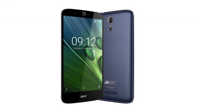 <b>Acer prezintă smartphone-ul Liquid Zest Plus; vine cu baterie de 5000 mAh și costă doar 250 dolari</b>În cadrul unui eveniment din New York, cei de la Acer au dezvăluit astăzi și smartphone-ul Liquid Zest Plus - terminal ce impresionează prin a sa baterie de 5000 mAh pe care o aduce la interior. Avem un display HD de 5.5 inch, o cameră foto de 13 mpx