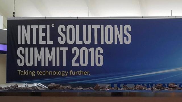 <b>Intel ISS Solutions Summit 2016, un eveniment de amploare</b>Zilele acestea este în plină desfăşurare evenimentul numit Intel Solution Summit 2016, un eveniment anual ce are loc anul acesta în Haga, Olanda. Este cel mai mare eveniment găzduit de compania Intel Corporation, unde participa toţi partenerii Platinum