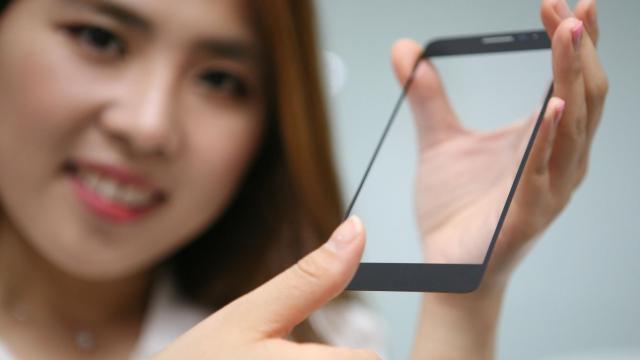 <b>Cititorul de amprente integrat în ecran, de la mit la realitate</b>Astăzi LG anunță oficial prin intermediul unei postări pe LG Innotek, scannerul de amprente integrat în display. Conform celor de la LG, cititorul de amprente integrat direct în panoul frontal al telefonului fără vreun buton fizic dedicat..