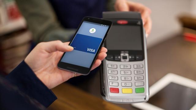 <b>Google şi Visa anunţă un parteneriat în cadrul iniţiativei Visa Europe Digital Enablement Programme</b>În cadrul inițiativei Visa Europe Digital Enablement Programme, Google și Visa au anunțat un parteneriat ce va include Android Pay ca principal mijloc de plată. Aflăm că băncile ce vor participa la programul VEDEP și folosesc serviciul Token de la Visa