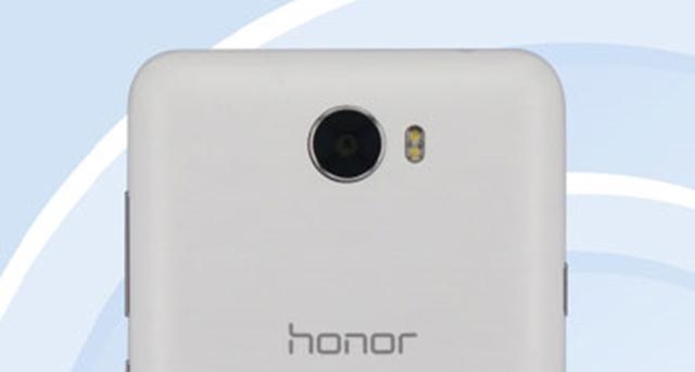 <b>Huawei primește certificarea TENAA pentru smartphone-urile Honor 5A și 5A Plus</b>Huawei pregătește două noi smartphone-uri de buget, detaliu despre care suntem informați chiar prin intermediul agenției chineze de certificare TENAA. Printre acestea se află Huawei Honor 5a și Huawei Honor 5a Plus, terminale cu dotări din zona mid-range 