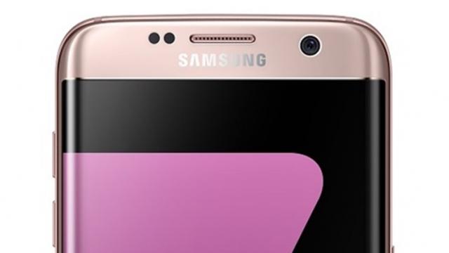 <b>Samsung România anunță disponibilitatea versiunilor Pink Gold și Silver Titanium pentru Galaxy S7 și S7 Edge</b>Începând de astăzi smartphone-urile Samsung Galaxy S7 și S7 Edge sunt disponibile pe plan local și în alte două variante de culoare, și anume Pink Gold, respectiv Silver Titanium. Aceste nuanțe arată cu adevărat interesant, fiind vorba despre versiuni