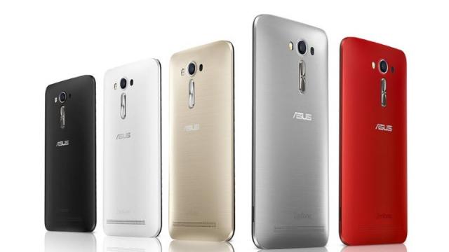 <b>Asus ZenFone 2 Laser în varianta cu display de 5.5 inch, primește actualizarea la Android Marshmallow</b>La mijlocul lunii mai cei de la Asus anunțau startul programului de update pentru modelul ZenFone 2 Laser (ZE500KL), telefon ce primea Android 6.0 Marshmallow. Acum este rândul versiunii phablet de 5.5 inch cunoscută sub denumirea de ZE550KL să beneficiez