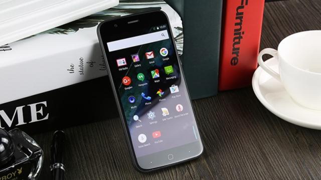 <b>Vernee Thor primește un al doilea update software ce vine să rezolve o serie de bug-uri</b>Nu demult smartphone-ul Vernee Thor beneficia de o primă actualizare a sistemului de operare, iar de astăzi utilizatorii pot instala și update-ul cu numărul 2. Acest pachet software vine să rezolve unele dintre bug-urile apărute în releaseul precedent,