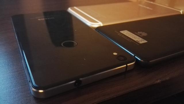 <b>Mobicast 122: WWDC 2016 şi iOS 10, lansare OnePlus 3, Microsoft cumpăra Linkedin şi jocuri E3 2016</b>A venit canicula, dar asta nu înseamnă că marile companii şi-au luat vacanţă. Din contră am avut o săptămână plină de lansări, atât din partea Apple, cât şi cea OnePlus 3 de exemplu. Aflaţi şi că avem în teste modele precum Huawei P9 Lite sau P9 Plus