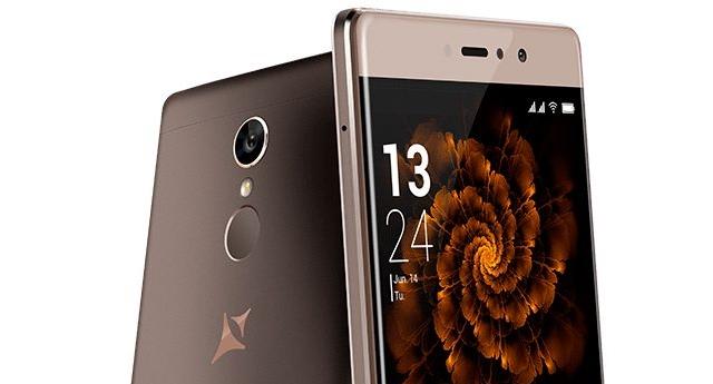 <b>Allview lansează smartphone-urile X3 Soul Style și X3 Soul Lite; aflăm și detalii despre campania 'Vedetă în Orașul Tău'</b>Cu doar câteva momente în urmă compania brașoveană Allview a anunțat lansarea a două noi smartphone-uri interesante, și anume modelele X3 Soul Style, respectiv X3 Soul Lite. Aceste smartphone-uri vă pot transforma în adevărate vedete și asta pentru