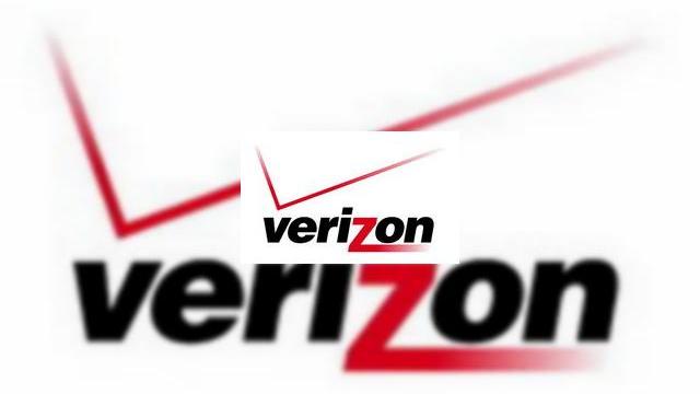<b>În urmă cu doi ani, Verizon a refuzat iPhone de la Apple</b>Se pare că Cingular (acum sub numele de AT&T) nu a fost prima opțiune a celor de la Apple când acum doi ani erau în căutarea unui dealer. Exclusivitatea i-ar fi fost oferită companiei Verizon Wireless, dar din păcate pentru acestea, cele două...