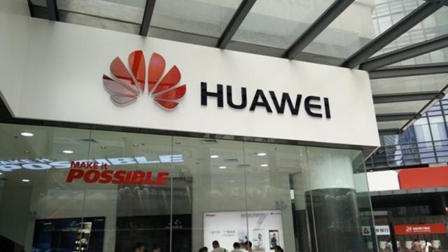 <b>Huawei îşi anunţă rezultatele financiare pe primul semestru: 4,5 milioane de modele P9 vandute, creştere rapidă pe pieţe emergente şi în Europa</b>Pentru că am trecut de prima jumătate a anului 2016, este și vremea ca producătorii tech de pe piață să își prezinte rezultatele financiare din aceste prime 6 luni. Huawei face asta chiar azi, zi în care aflăm că până în acest moment au fost comercializat