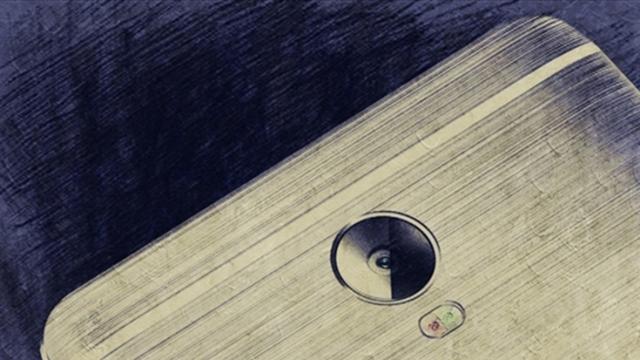 <b>Xiaomi Redmi Pro Mini are parte de o scăpare proaspătă, ar urma să vină cu procesor Snapdragon 652 şi ecran de 5.2 inch</b>De curând cei de la Xiaomi au prezent smartphone-ul Redmi Pro - model cu display de 5.5 inch, cameră duală și alte bunătăți în materie de hardware. Se pare totuși că va exista și o variantă mini a acestui terminal, una pe care o vedem astăzi într-o serie