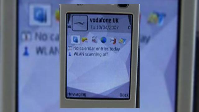<b>Vodafone si Orange blocheaza Skype!</b>Operatorii de telefonie mobila Vodafone si Orange au inceput sa blocheze Skype si alte servicii ieftine de telefonie bazate pe IP. Aceasta noua politica a fost deja aplicata in cazul lui Nokia 95, care are functii VoIP, dezactivate acum de Vodafone si...
