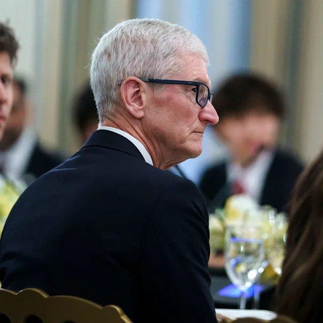 Sam Altman se declară fan Apple chiar în contextul procesului OpenAI