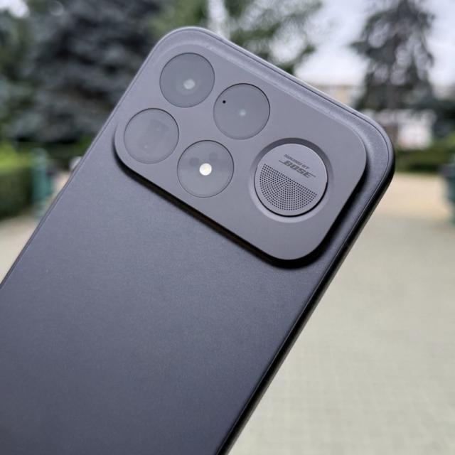 POCO F9 Ultra: Acustică 2.1 cu bas profund și tehnologie Bose