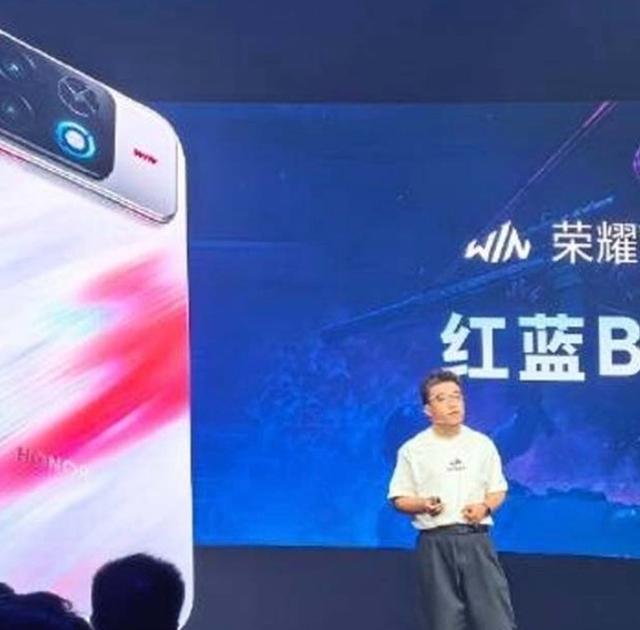 Honor WIN 2 debutează cu ecran 2K la 185 Hz, baterie de 10.100 mAh și două ventilatoare pentru răcire